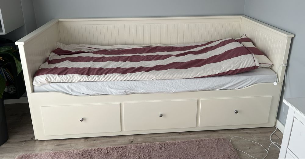 Sprzedam łóżko Hemnes