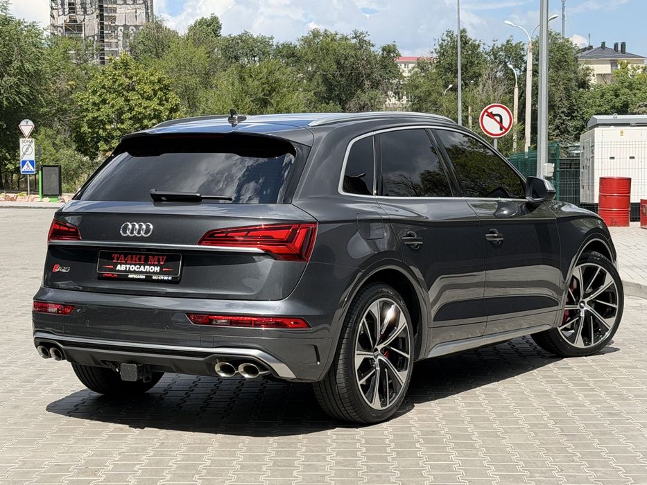 Продам Audi SQ5 2024