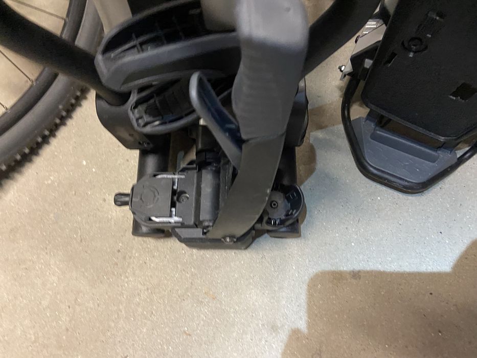 Bagażnik na hak na 2 rowery składany thule easyfold 933