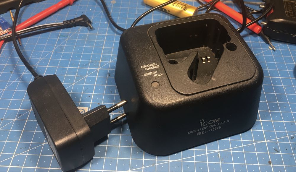 Icom IC-R20 Сканирующий приемник. Это не рация!