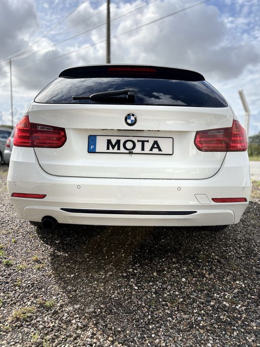 BMW F31 318d Sport 2.0d (Nacional )