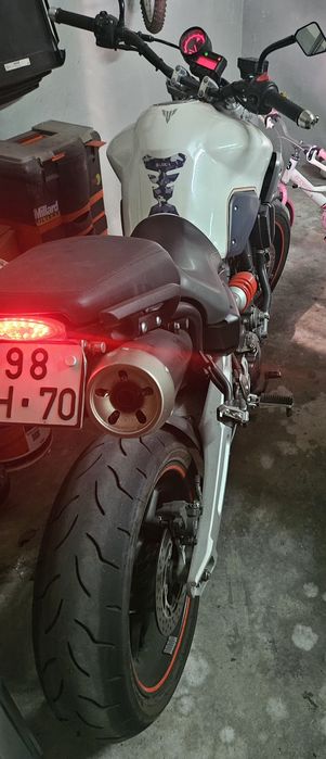Yamaha MT 03 cilindrada 660