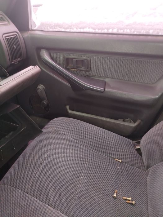 Детали салона на вольво 440, 460, 480