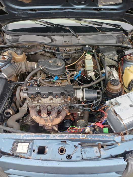 Opel Vectra A. 1.6 Газ/Бензин