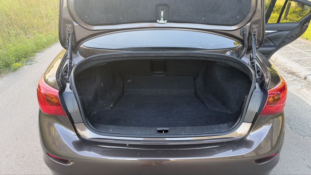 Infiniti Q50 2.0 t