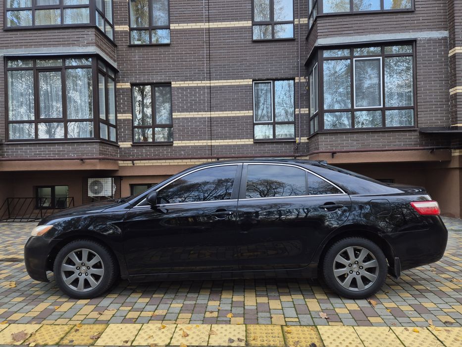 Продам Toyota camry 40
