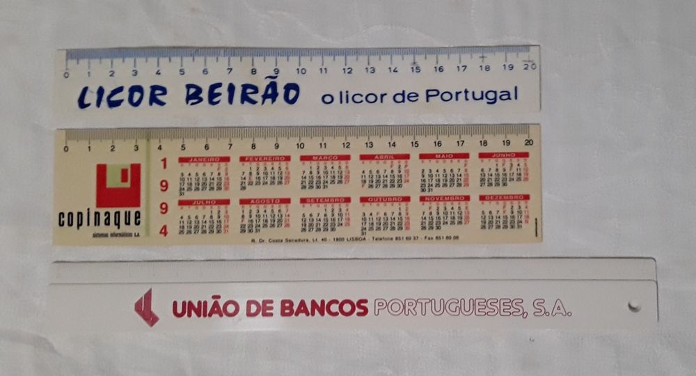 Réguas plásticas antigas para coleccionadores/colecção