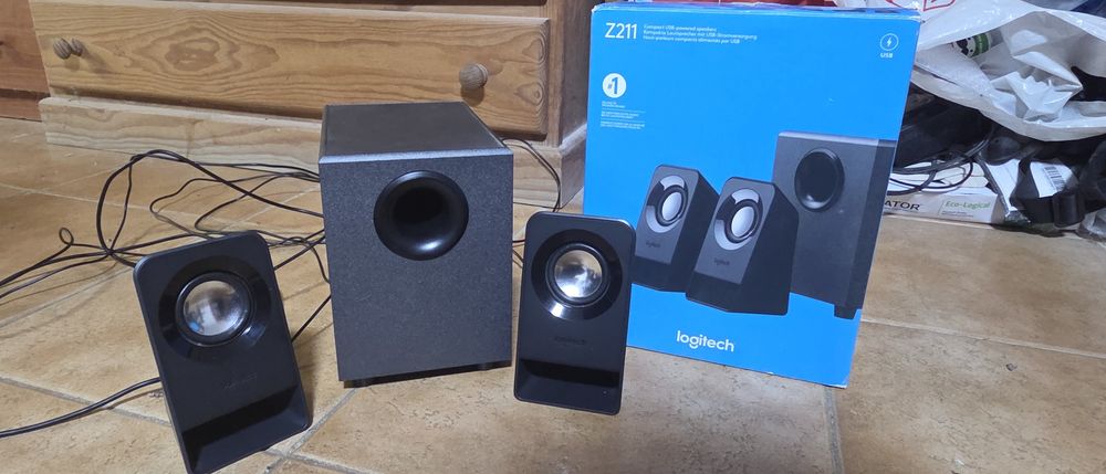 Logitech Z211 2.1 – Sistema de Som com Subwoofer USB
