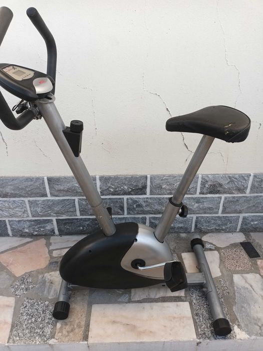 Bicicleta estatica.64586136652418120