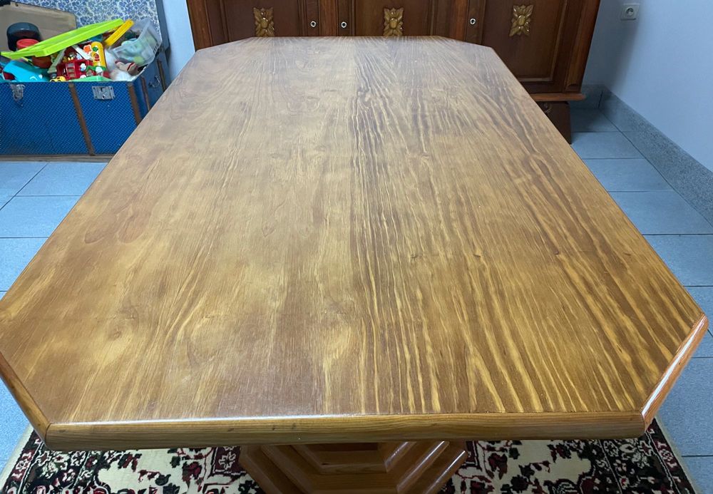 Mesa de cozinha/sala em madeira