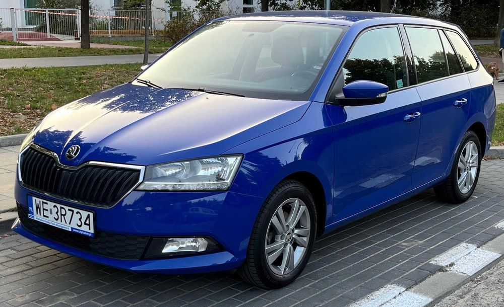 Auto na wynajem Warszawa | Skoda Fabia Kombi | tanio | LPG | bez limitu kilometrów