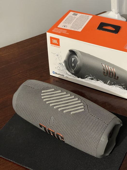 Колонка JBL Charge 5