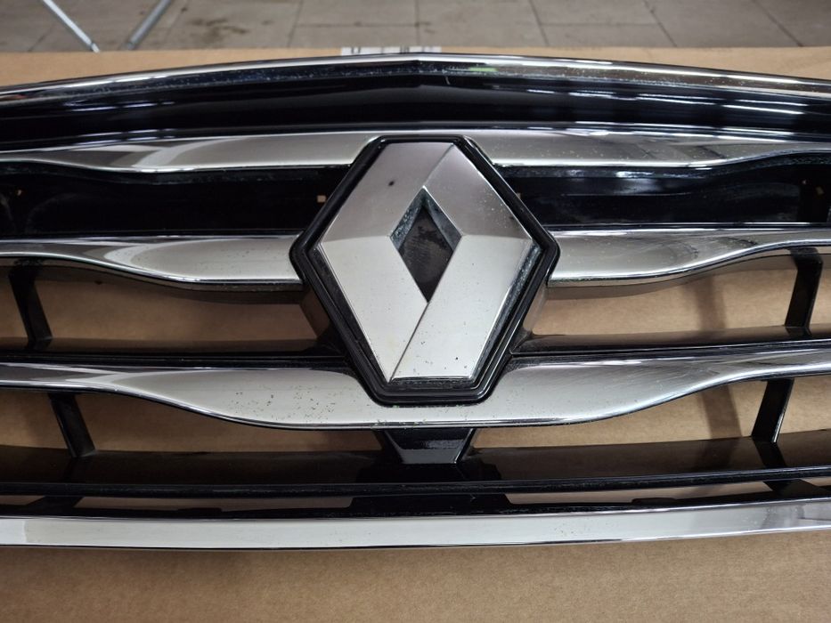 Renault koleos lift atrapa zderzaka