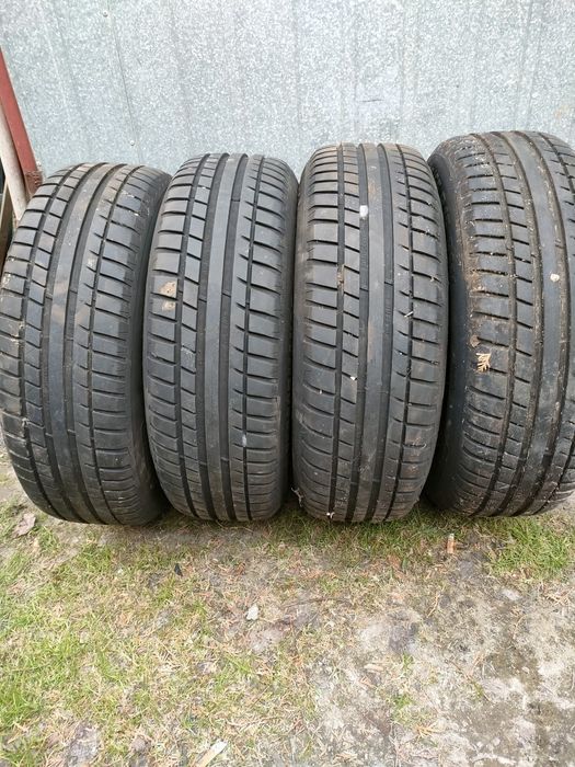 Felgi aluminiowe Opony letnie 195/65/15  . Chrysler Voyager