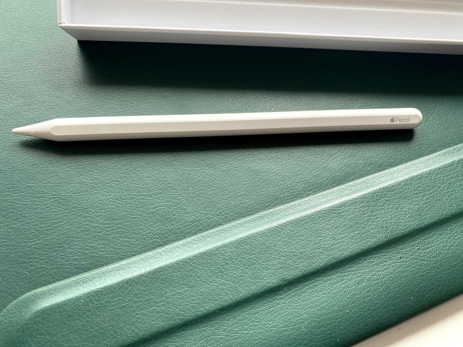 Продаю стилус в идеальном состоянии Apple Pencil 2 полный комплект