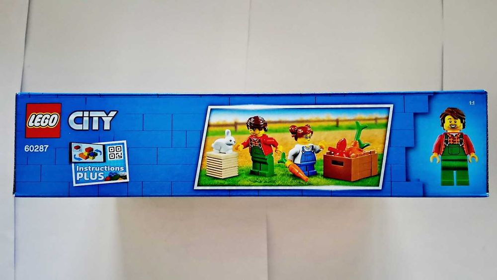 Lego City Farm 60287 Tractor selado