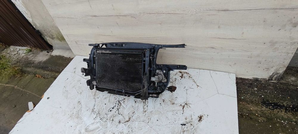 Pas Przedni kompletny Audi A4 B6 8E 1.9 TDI