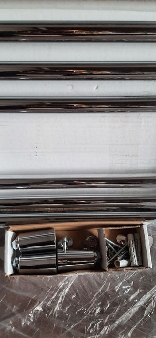 Toalheiro de parede cromado CABELDOR