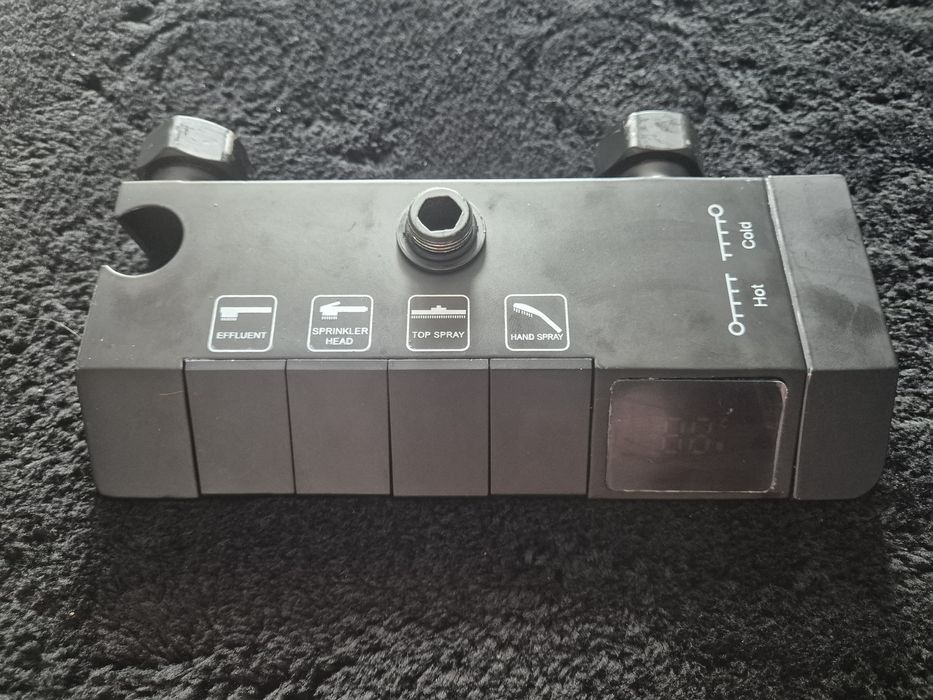 Kran prysznicowy z termostatem + słuchawka