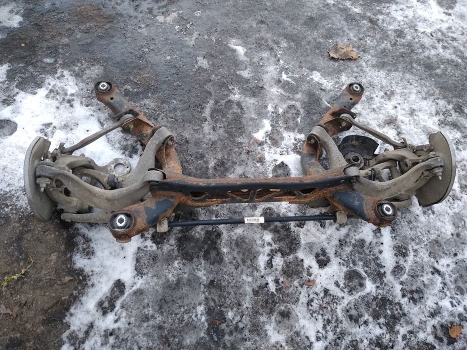 Zawieszenie tył audi a4 B8 komplet