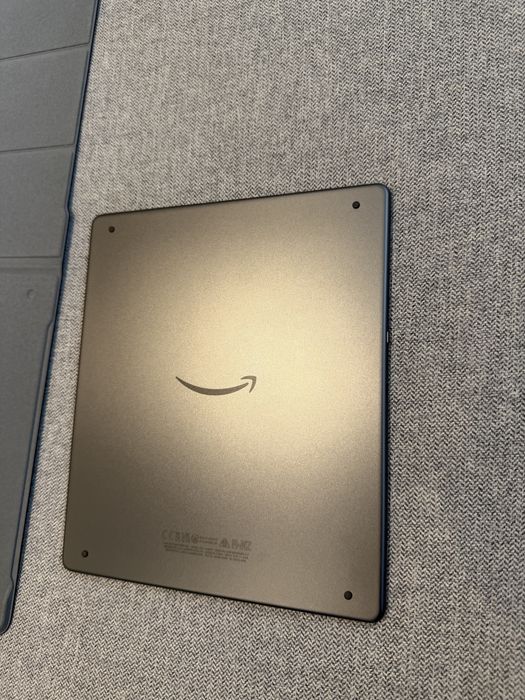 Amazon Kindle Scribe 32 GB + Capa Oficial Premium Leather