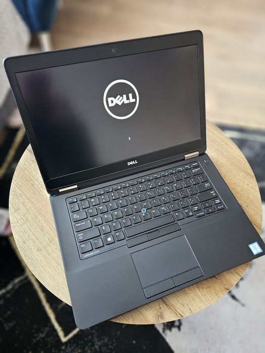 Dell Latitude E54570 i5-6300 2x2.4GHz 8GB Ram dysk SSD 240GB  ! ideał