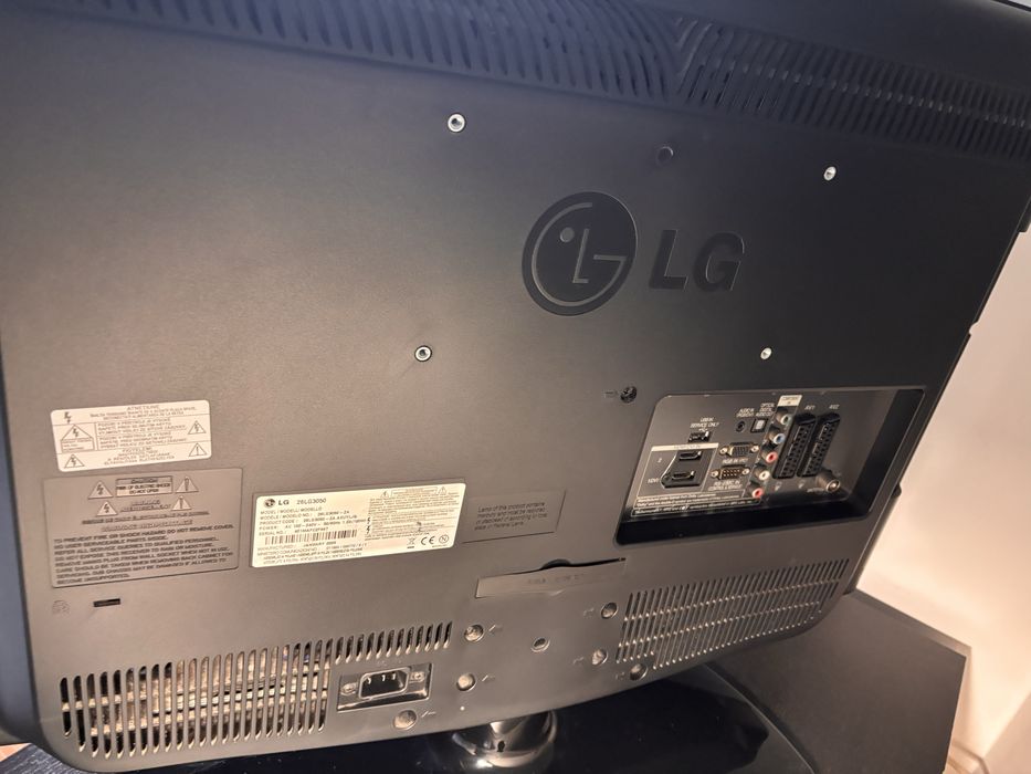 Tv LG 26’ ideal para quarto