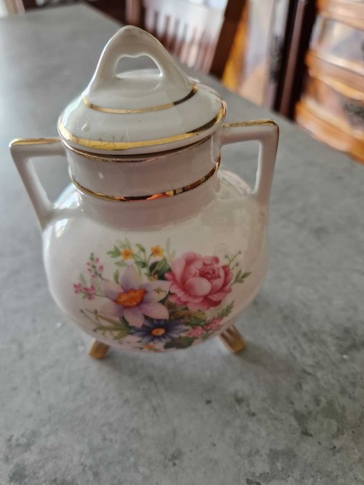 Panela de porcelana vintage da PV Porto de Mós