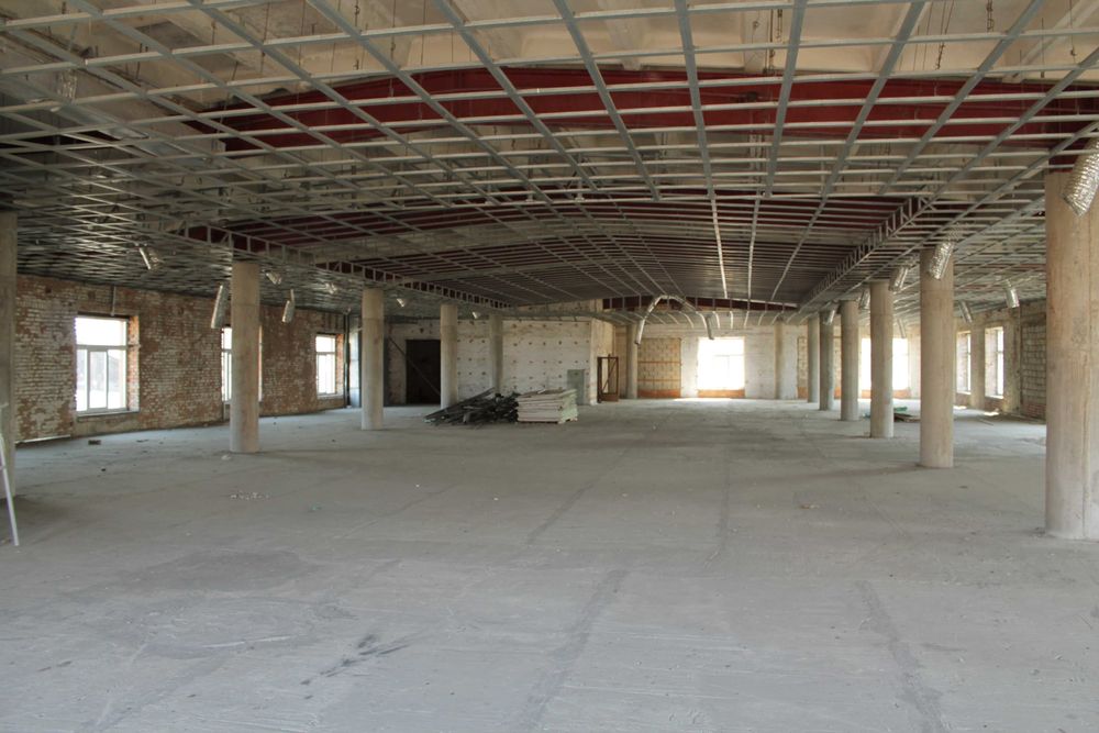 5 грн/кв.м. Оренда офісної будівлі 2880м2 ПІД РЕМОНТ. В центрі Дніпра