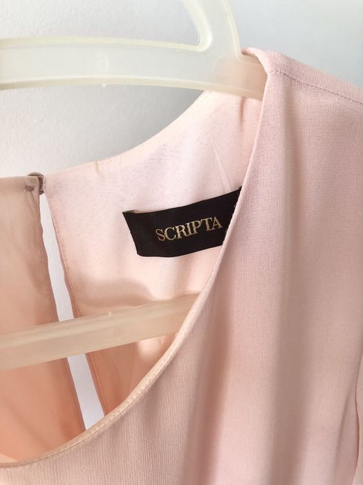 Vestido cor de rosa da Scripta