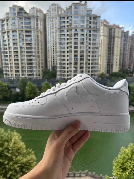 Nike Air Force 1 Białe R.45