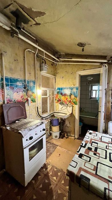 Продам 2-кімнатну квартиру в центрі Кобеляк, вул. Шевченка