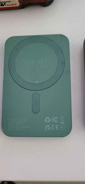Akumulatory z powerbanków  i wkrętarki