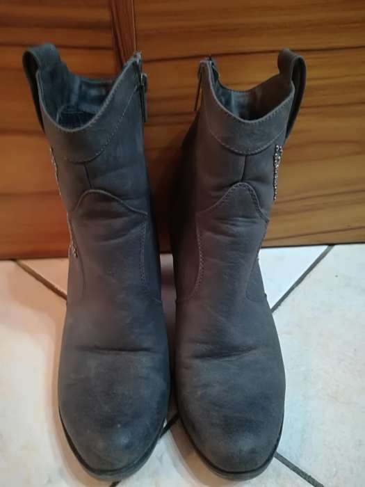 Botki Jennifer CCC r. 40