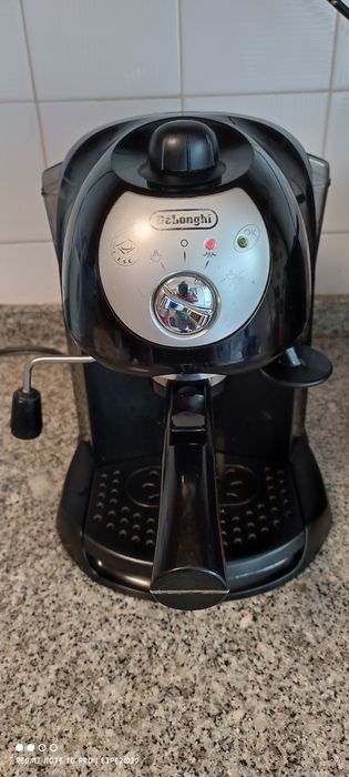Máquina café Delonghi expresso