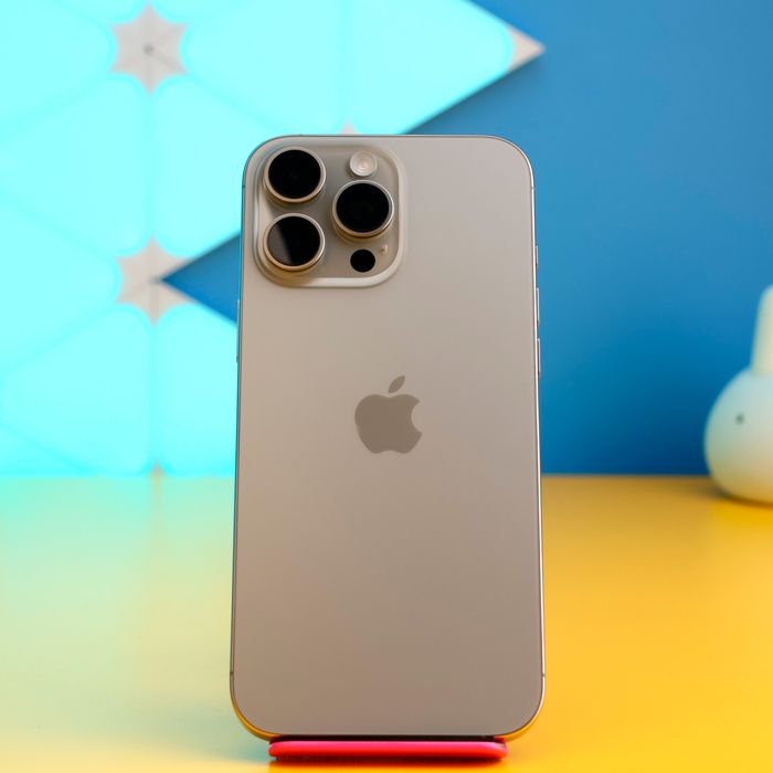 Смартфон Apple iPhone 16 Pro Max 256GB (177599) Б/У З ГАРАНТІЄЮ