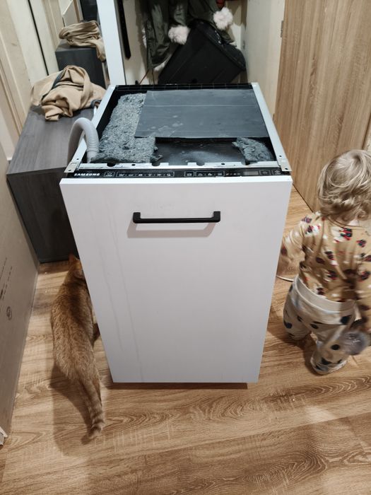 Zmywarka Samsung 45cm DW50R4050BB (2023r) - Sprawna, do drobnej napraw