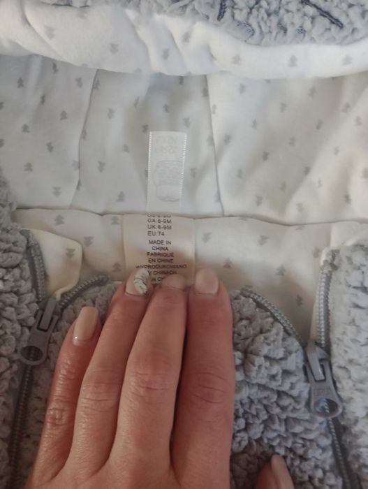 Kombinezon dla niemowlaka 74 szary 6-9miesiecy