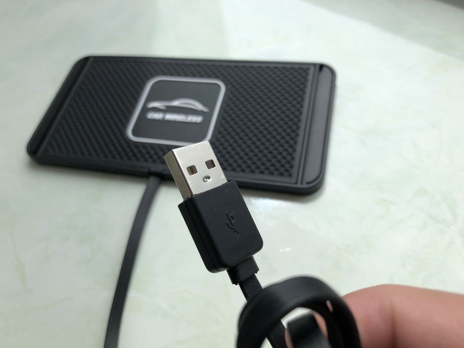 Бездротова зарядка Xiaomi, коврик зарядка для автомобіля, бездротова