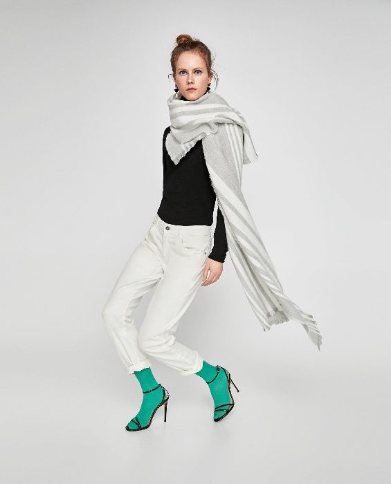 Akrylowa apaszka w paski Nowa z metką