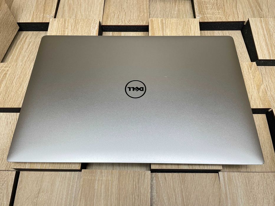 №5439 Ноутбук Dell XPS 15 9560 UHD IPS GTX1050/i5-7300HQ/RAM16/SSD512