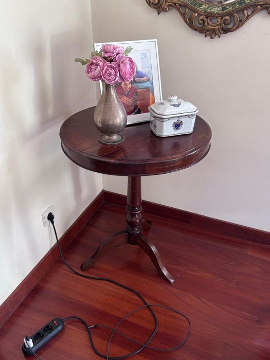 Mesa de Sala classica