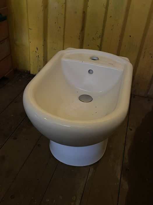 Bidé ROCA medidas 54*31