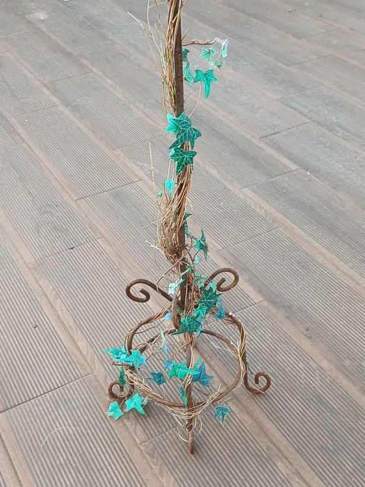 Castiçal de Ferro - Pé Alto