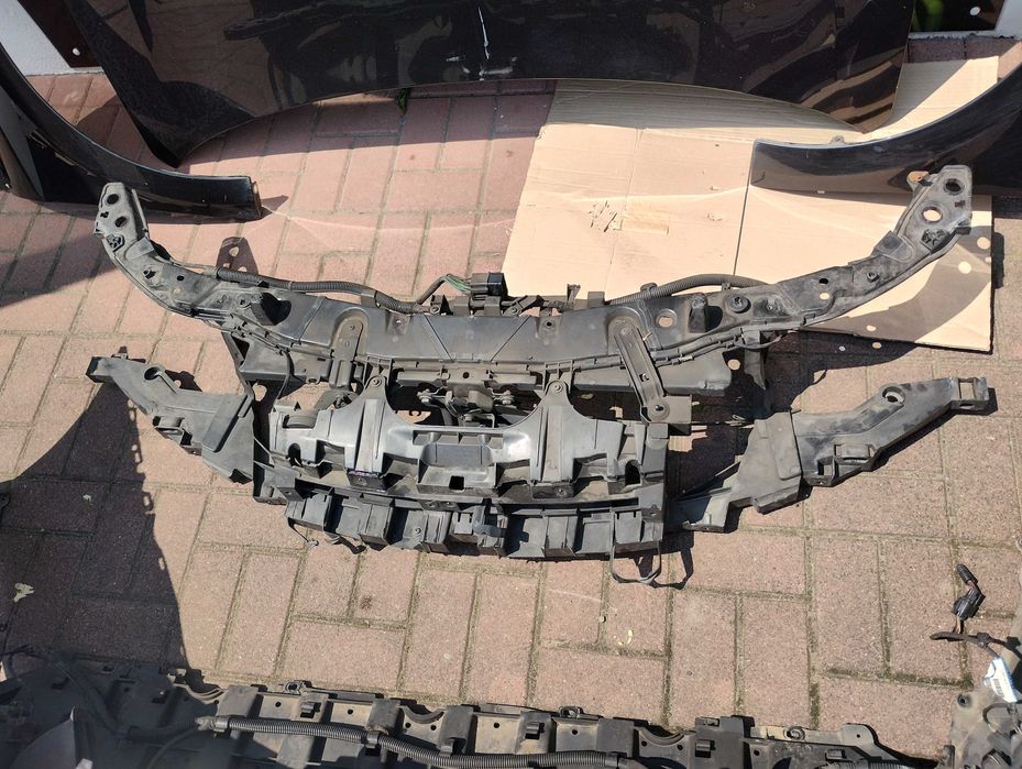 Przód Renault Laguna III Lift Zderzak Błotnik Maska Pas TEGNE