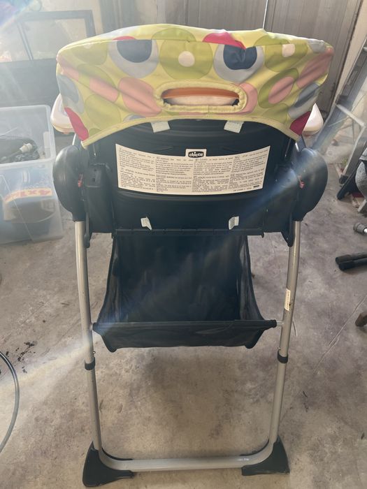 Cadeira para tefeicoes chico