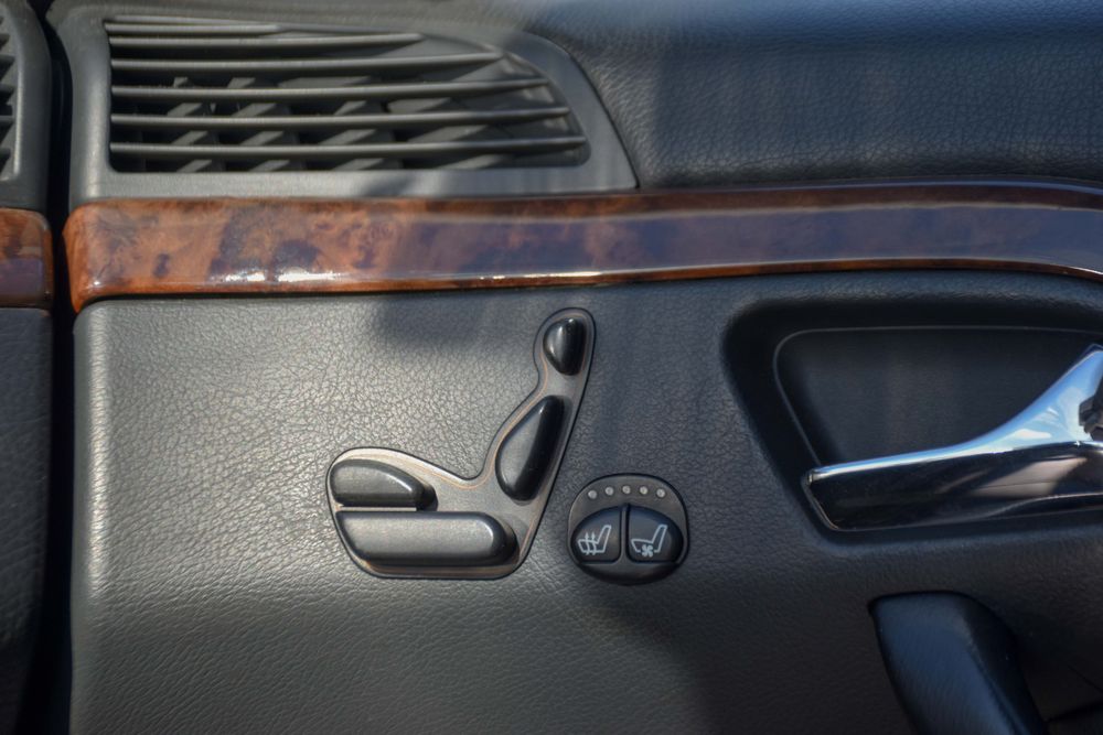 Mercedes-Benz S320 - Desde 100€ / mês