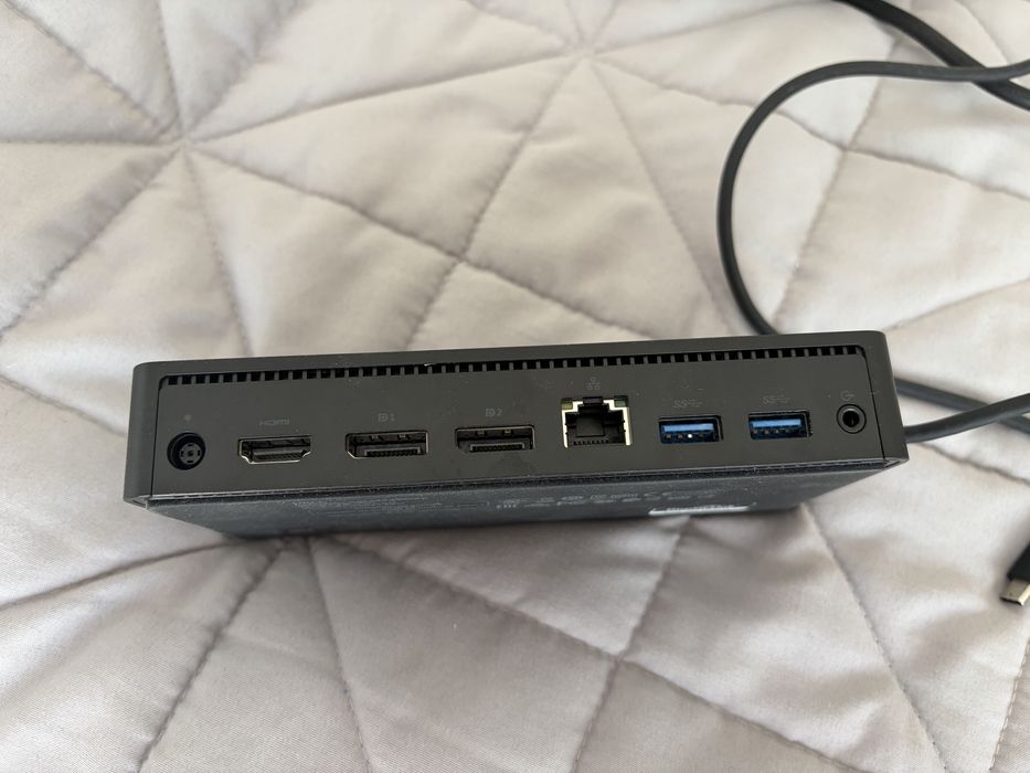 Dell D6000 Stacja Dokująca USB-C + zasilacz 65W | uszkodzony przewód USB-C