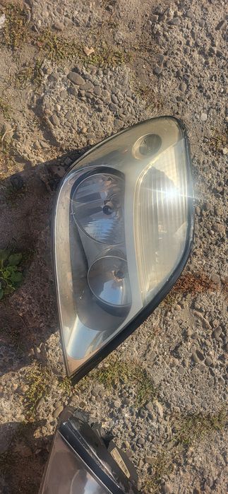 Renault  Scenic RX 4 Lampa Lewa  lub Prawa  zderzak maska błotnik Pas