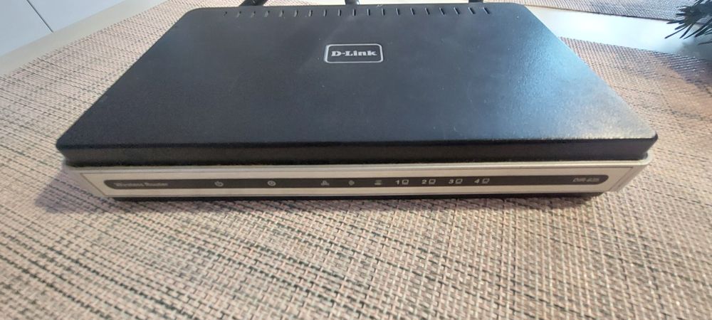 Router d-link dir 635